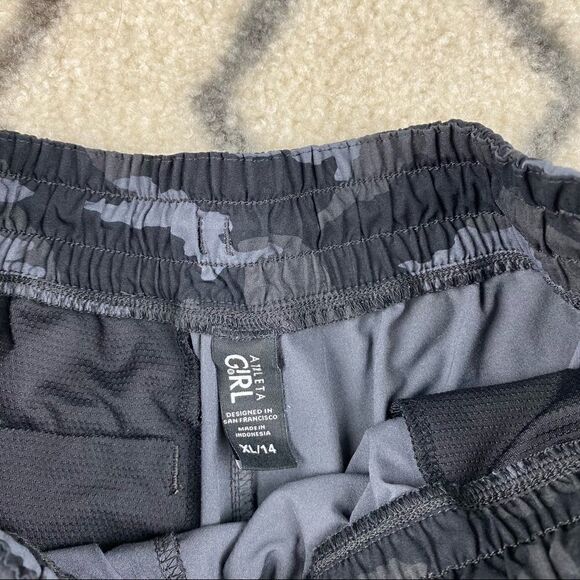 Athleta Girl All Play 3" Short - Picture 8 of 8